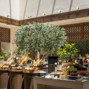 Abu Dubai Honeymoon Packages Jumeirah Al Wathba Dining 